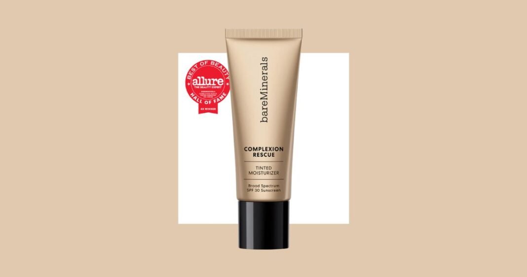 Why BareMinerals COMPLEXION RESCUE Tinted Moisturizer with Hyaluronic Acid and Mineral SPF 30 Is a Game-Changer